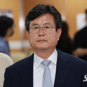 대법, '사후 계엄선포문 작성·폐기' 강의구 징역 1년 6개월 확정