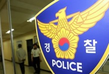 운전석에서 신발 갈아 신고 있었는데…식당 돌진한 벤츠 전기차