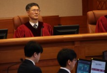 “원문 읽어보시죠”…與 블로그 비판에 문형배 헌재 소장대행 올린 글