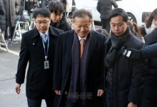 이상민 “‘단전·단수’ 적힌 쪽지 얼핏 봤을 뿐, 지시는 없었다”