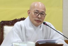 진우스님 “교황은 불교의 자비보살”…왕생극락 거푸 기원[교황 선종]