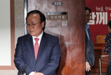“무소속인데 정당 지지 여부를 왜…” vs “김문수가 경선 때 승리한 그 방법 존중”