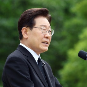 ‘혐오 방치 사이트’ 칼 빼든 李대통령… “일베 등 폐쇄·과징금 검토”