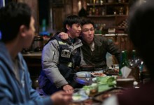 나 홀로 ‘베테랑2’ 추석 연휴 400만 돌파