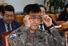 檢, ‘내란 임무’ 박안수 육군총장·곽종근 특전사령관 구속 기소