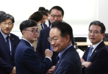 당정 “1,2차 추경 합하면 35조원…민생지원금, 보편지원 원칙”