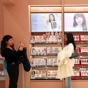 K뷰티, AI 날개 달고 날아오른다