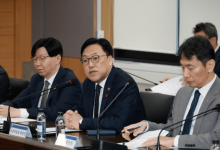 김병환 "5대 금융지주, 경제 위축없게 자금운용 해달라"