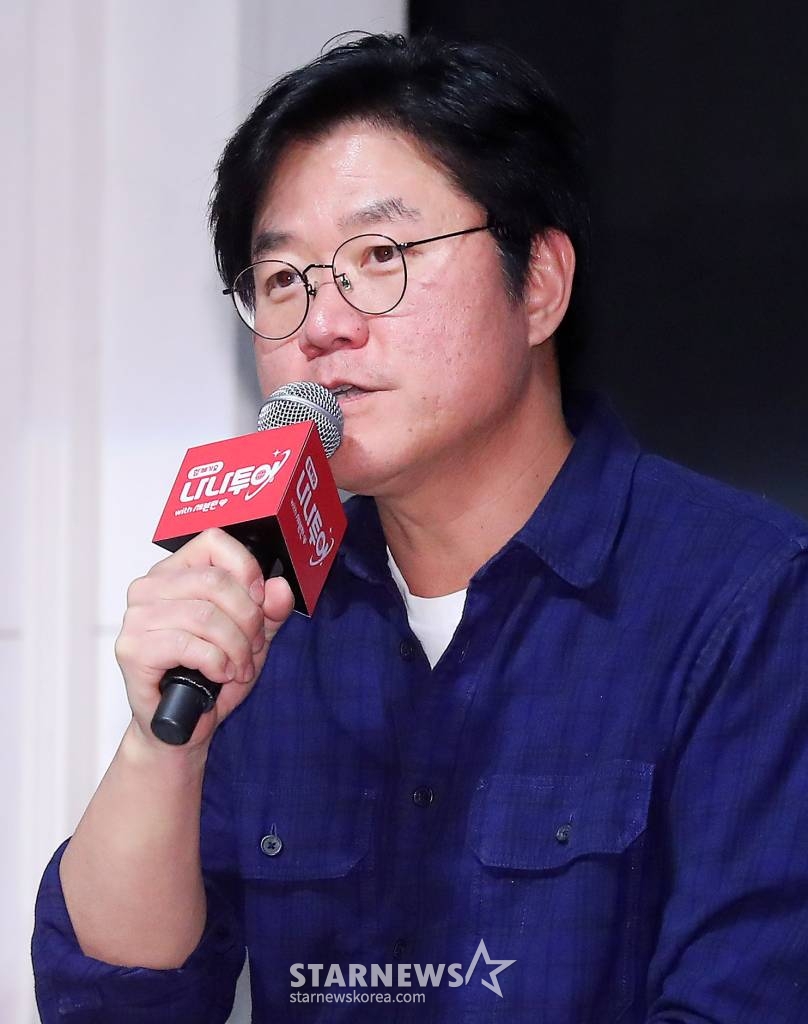 나영석 PD "'<b>나나투어</b>'와 동명 <b>여행사</b>, 우리와 무관하다" 당부