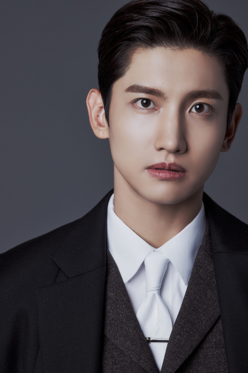 <b>동방신기 최강창민</b>, '31주년 <b>한터뮤직어워즈</b> 2023' 호스트 발탁