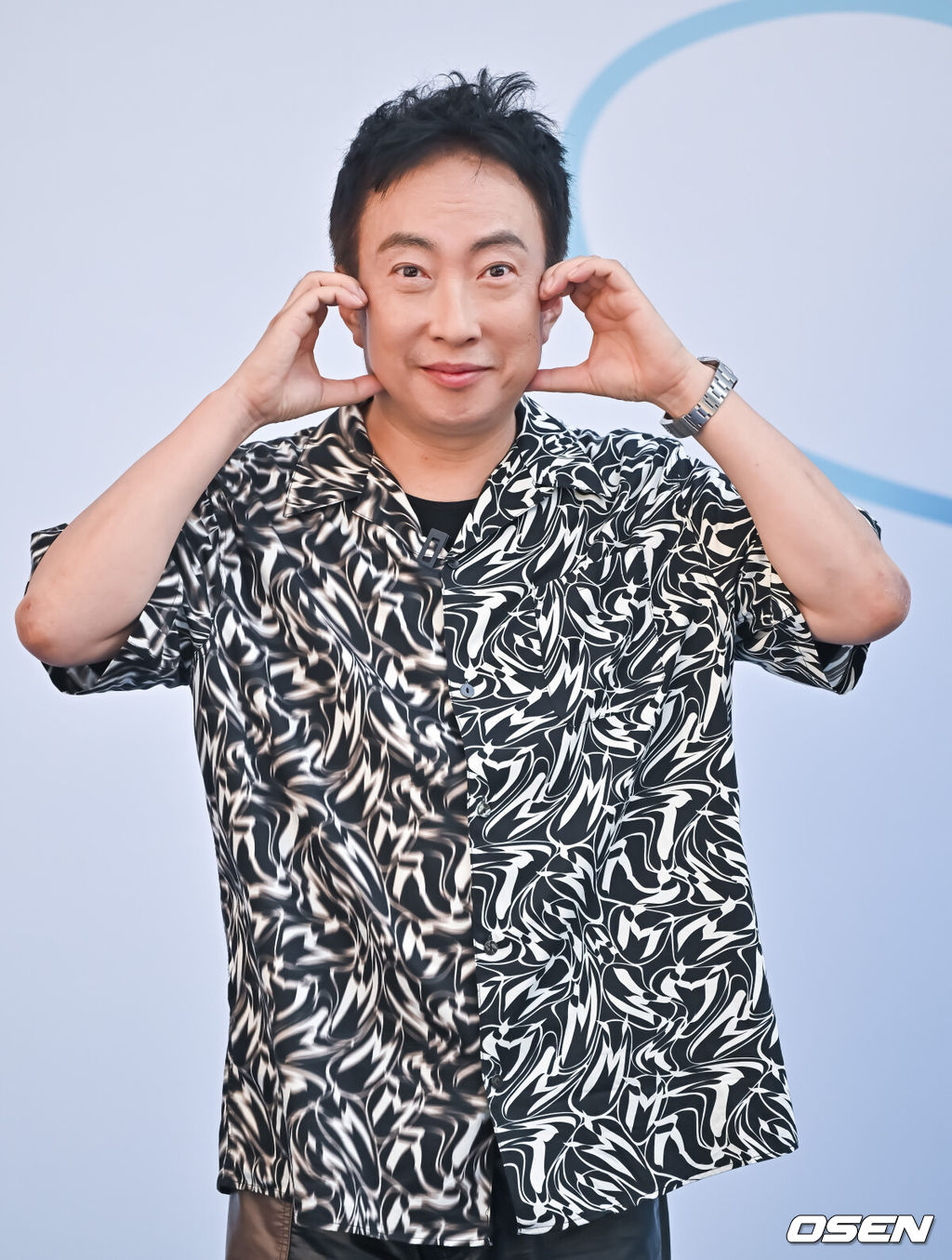 '라디오쇼' <b>박명수</b> "'코빅' 나갔더니 폐지..'<b>개콘</b>'은 망하면 안된다"