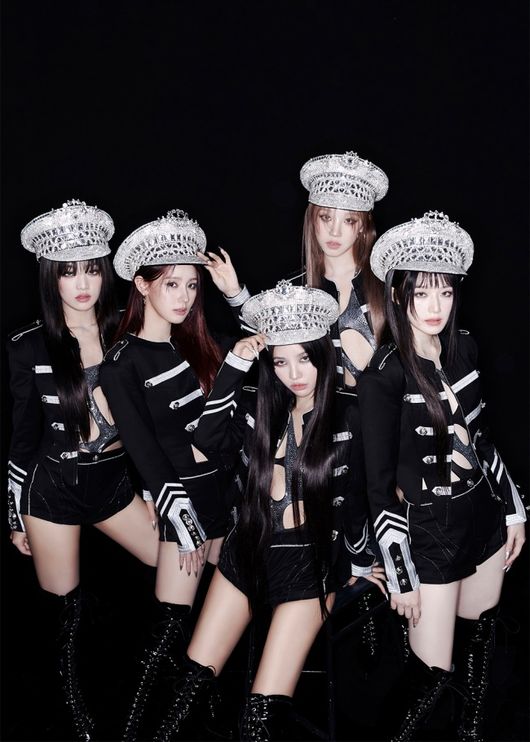 (여자)<b>아이들</b>, 베일 벗은 'Super Lady'신드롬 일으킬까[종합]