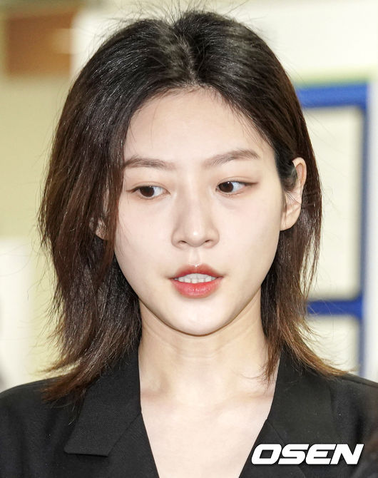 "충동적 게시, 후회 중"...'<b>셀프 열애설</b>' <b>김새론</b>, SNS를 멈춰주세요 [Oh!쎈 초...