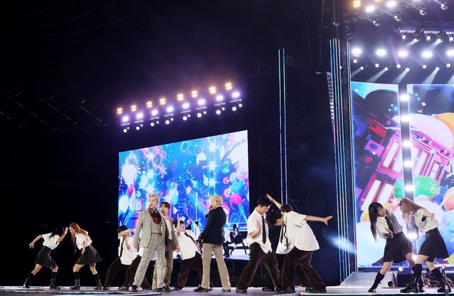 K-Pop Glitters in Kaohsiung: Golden Wave’s Triumphant Return
