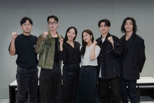 이재욱X조<b>보아</b>→김재욱 '탄금' 캐스팅..미스터리 멜로 사극(공식)