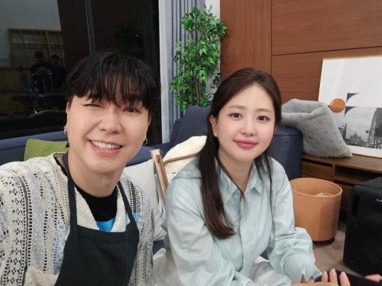 [팝업]<b>박수홍</b><b>김다예</b>, <b>시험관</b> 끝 임신..3년째 소송 중 기쁜 소식에 축하물...