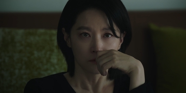 '<b>마에스트라</b>' <b>이영애</b>, <b>남편</b> 내연녀 임신 '눈앞에서' 확인…시청률 5.4% [종합...