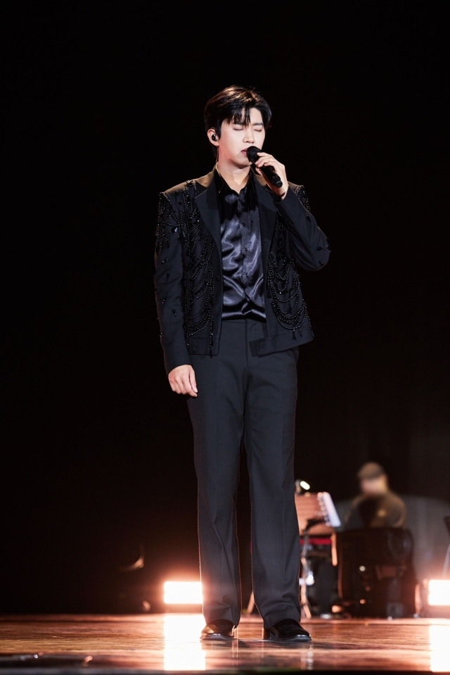 <b>임영웅</b>, <b>광주</b>콘서트 <b>성료</b>…앞으로도 찬란할 영웅시대 하늘빛
