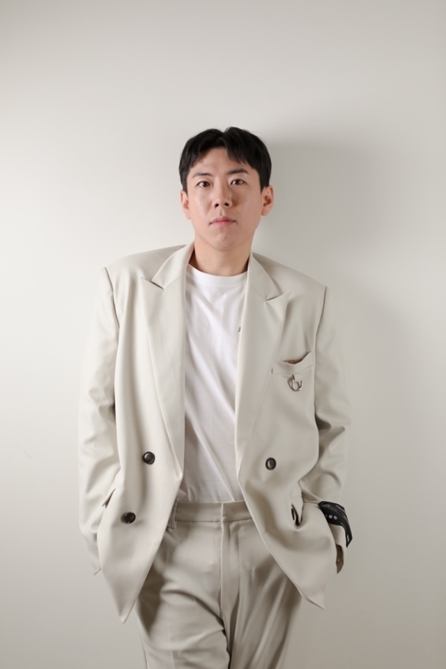 <b>양세찬</b>, <b>유재석</b>과 손잡았다...안테나 전속계약[공식]