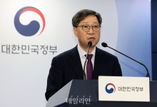 정부 ‘의사 블랙리스트’ 엄단 예고…“의료계 자정 노력도 필요”