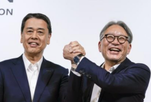 日 혼다·닛산, 합병 공식화…"2026년 8월 지주사 설립"