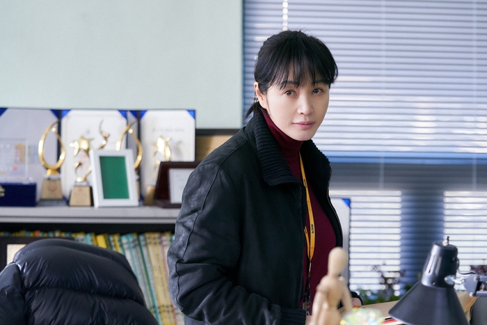 ‘<b>트리거</b>’ <b>김혜수</b> 옆에 하도영 그리고 권모술수