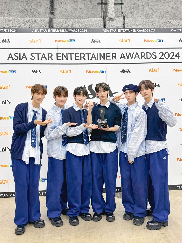 ‘<b>데뷔</b> 3개월 차’ 투어스 ‘ASEA 2024’ <b>신인상</b> 쾌거