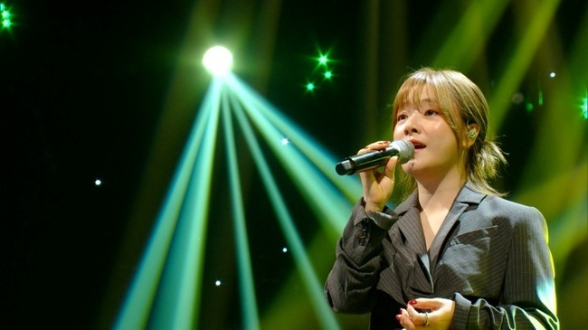 K-Pop Stars Shine on 'The Seasons' with Electrifying Performances