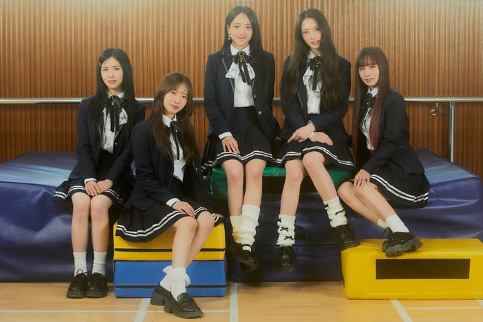 UNICODE Ranks 2nd on Oricon Chart with Japanese Debut Album - Discover