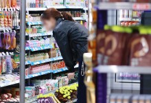 "장 보면 한숨만"‥'계속' 치솟는 식품 물가