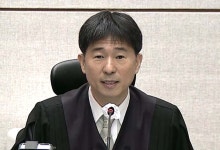 尹 변호인 내란 재판 촬영 거부‥재판 중계 중단됐다 재개