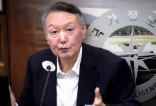 경찰, 국정원 두 차례 압수수색…안보실 예산 지원 의혹 수사