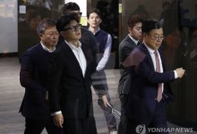 尹 임기 일임에 한동훈 "조기퇴진 불가피...최선의 방식 고민할 것"