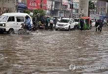 사망자 1천명 넘었다…대홍수 피해 '헉'