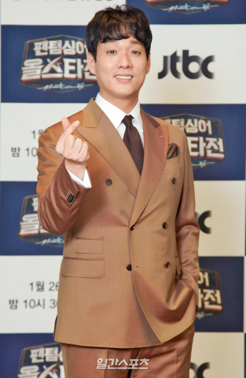 <b>김주택</b>, 박보검 제치고 뮤지컬어워즈 <b>신인상</b> “뜻깊고 영광”