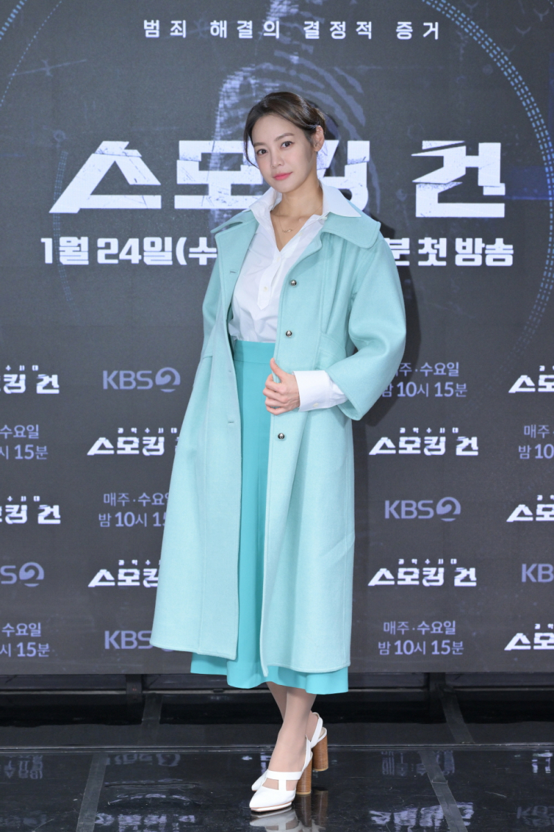 ‘<b>스모킹건</b>’ <b>안현모</b> “시즌2 제작해 준 KBS 감사” 밝은 미소