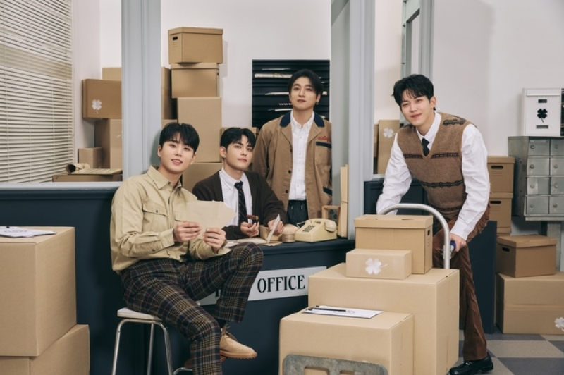 <b>데이식스</b>, 18일 ‘포에버’ 발매… 3년만 <b>완전체</b> 귀환