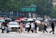 전국 대부분 지역서 무더위·열대야 계속[내일날씨]