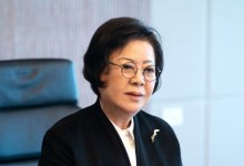 "송영숙 한미약품 회장, 승인없이 119억원 기부"…형제 측, 경찰에 고발