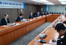 ‘벼랑 끝’ 철강업계 "미국 수출 쿼터 유지돼야"