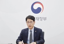 기재차관 "韓 경제시스템 정상…국채시장 개방, 투자확대 이어갈 것"