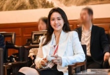 '미스홍콩 출전' 구의원, 하루만에 철회…"공직자 이미지 때문에"