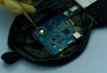 'OLED 콘택트렌즈'로 망막 검사…차세대 안과 진단기술 개발