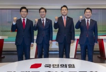 野 당대표 투표 시작…김&장 약진 속 安 "결선 진출 확신"