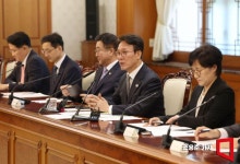 김민석 총리 "외국인 혐오는 자해 행위…엄정 대응해야"