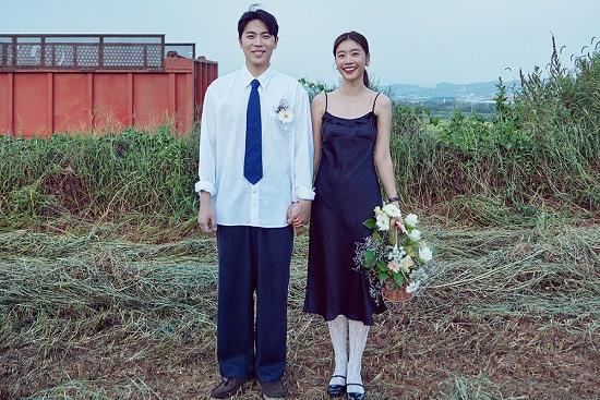 <b>소진</b>이동하, 오늘(18일) 비공개 결혼식…걸스데이 맏언니 첫 결혼 스타트 [...