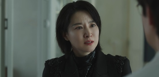 <b>이영애</b>, 남편 <b>내연녀</b> 임신까지…계속되는 잔혹사 7.2% 자체 기록 (<b>마에스트라</b>...
