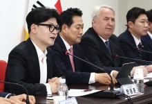 韓 “이재명 회담 제의 환영… 민생 논의하자”