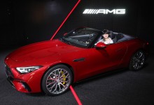 벤츠, ‘페이커’ 이상혁 선수에 AMG SL 63 전달