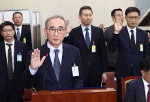 다시 국감 불려나온 KT 김영섭 대표… LTE·5G 통합 요금제, 단통법 폐지 의견 밝혀